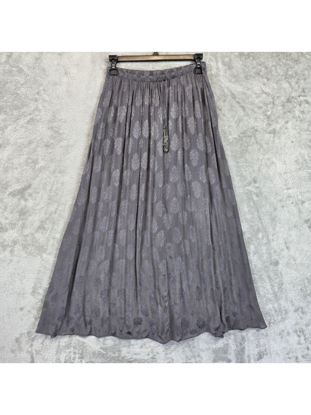 Zara Skirt Womens XS Gray Floral Pleated Maxi Long Tassel Elastic Waist Boho
